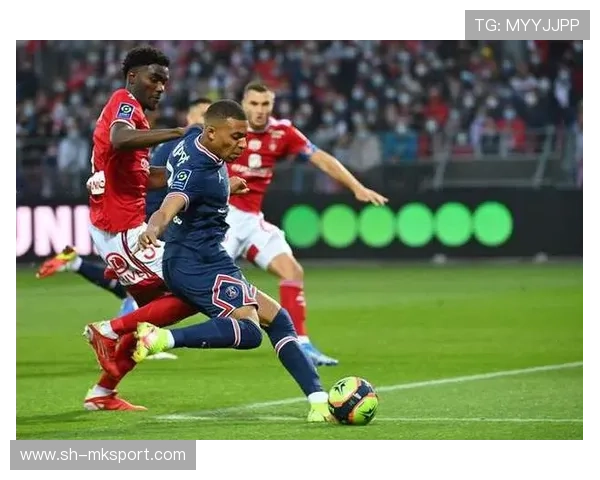 弗拉格续约受阻豪门争相出手伤病困扰引发大电影