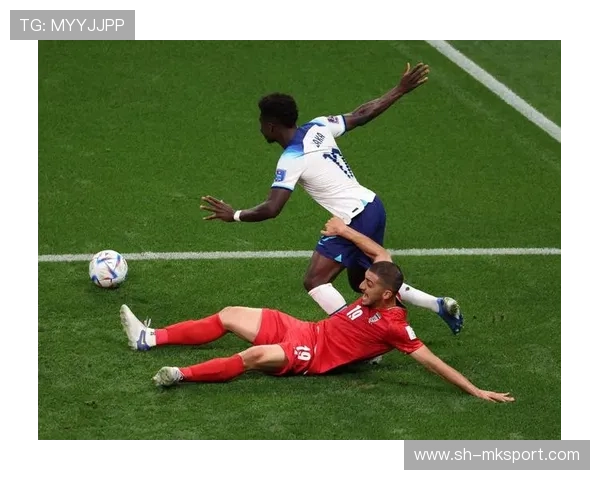 英格兰击球手单局百跑，刷新个人纪录，英格兰打破点球魔咒