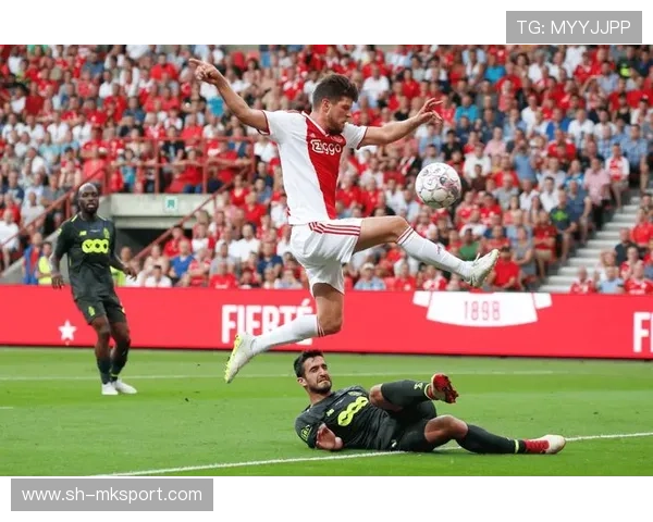 阿贾克斯稳居荷甲榜首,继续加大冠军争夺力度,阿贾克斯在荷甲什么地位